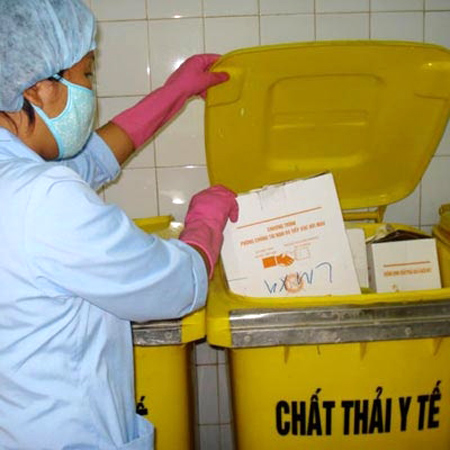 Quản[-]lý[-]chất[-]thải[-]trong[-]các[-]cơ[-]sở[-]y[-]tế