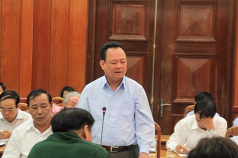 [-]Cảnh[-]báo[-]người[-]Trung[-]Quốc[-]núp[-]bóng[-]người[-]Việt[-]để[-]mua[-]đất[-]ven[-]biển