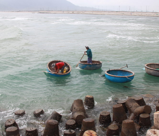 Chủ[-]tịch[-]tập[-]đoàn[-]Hoa[-]Sen:[-]“Ngu[-]gì[-]không[-]làm[-]thép”