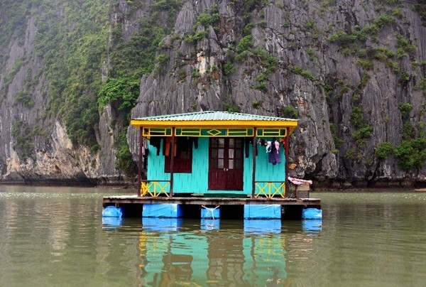 Làng[-]chài[-]Cửa[-]Vạn[-]lọt[-]top[-]những[-]điểm[-]ven[-]biển[-]đẹp[-]nhất[-]TG