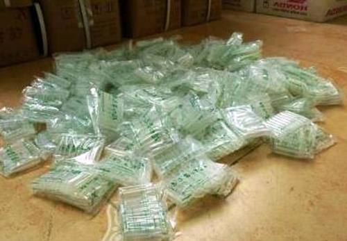 Cảnh[-]giác[-]với[-]hoa[-]quả[-]Trung[-]Quốc[-]“trường[-]sinh[-]bất[-]lão”
