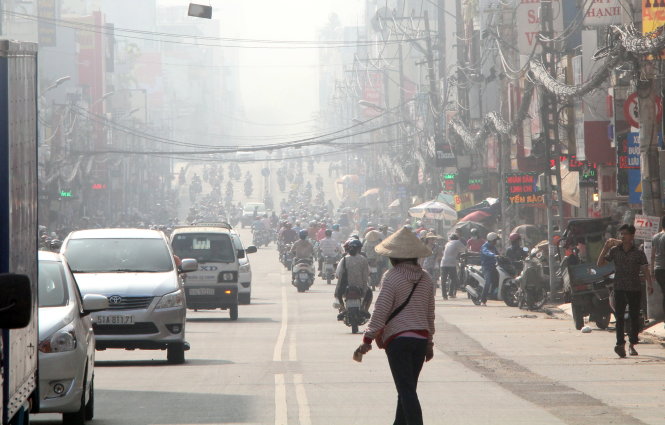 [-]Khói[-]Indonesia[-]vô[-]miền[-]Nam,[-]bụi[-]độc[-]Trung[-]Quốc[-]vào[-]miền[-]Bắc