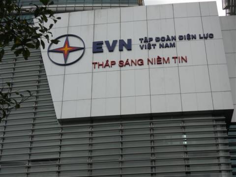 [-]Loại[-]Tập[-]đoàn[-]Điện[-]lực[-]Việt[-]Nam[-]khỏi[-]danh[-]sách[-]phong[-]tặng[-]Anh[-]hùng[-]Lao[-]động