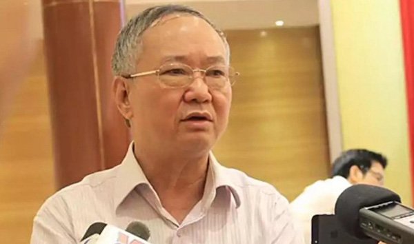 Thu[-]hồi[-]thẻ[-]nhà[-]báo[-]của[-]ông[-]Nguyễn[-]Như[-]Phong,[-]đình[-]bản[-]Petrotimes