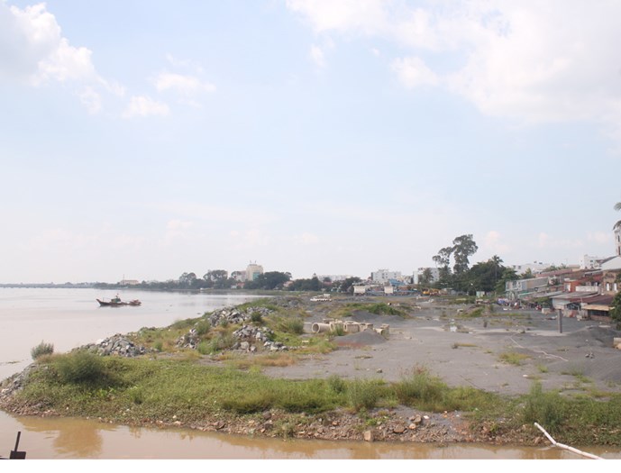Lấp[-]sông[-]Đồng[-]Nai[-]làm[-]dự[-]án:[-]Nếu[-]cần,[-]phải[-]moi[-]lên[-]bằng[-]hết!