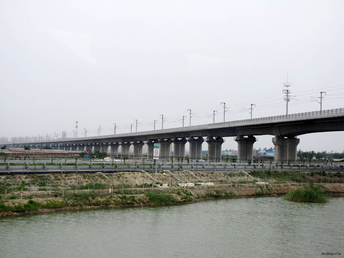 Ảnh:[-]Ấn[-]tượng[-]những[-]cây[-]cầu[-]dài[-]nhất[-]hành[-]tinh