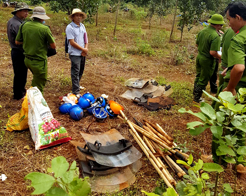 Nghi[-]can[-]xả[-]súng[-]làm[-]3[-]người[-]chết[-]ở[-]Đăk[-]Nông[-]đầu[-]thú