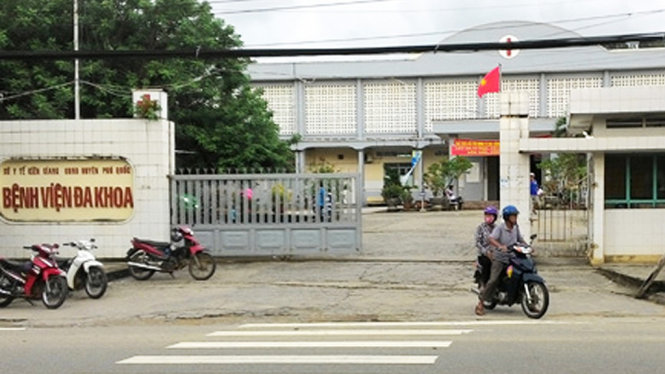 [-]Thu[-]hồi[-]quyết[-]định[-]bổ[-]nhiệm[-]giám[-]đốc[-]bệnh[-]viện[-]Phú[-]Quốc[-]