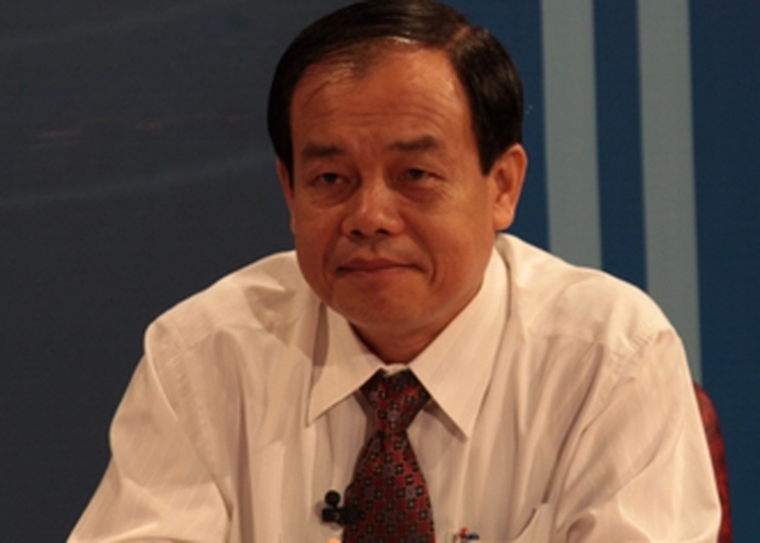 Chủ[-]tịch[-]An[-]Giang[-]khẳng[-]định[-]không[-]chỉ[-]đạo[-]xử[-]lý[-]vụ[-]cán[-]bộ[-]tỉnh[-]này[-]vì[-]chê[-]mình[-]trên[-]Facebook.