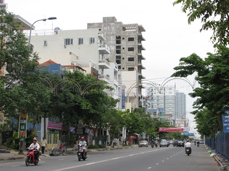 [-]Đà[-]Nẵng[-]lấy[-]tên[-]các[-]đảo[-]ở[-]Hoàng[-]Sa[-]để[-]đặt[-]tên[-]đường