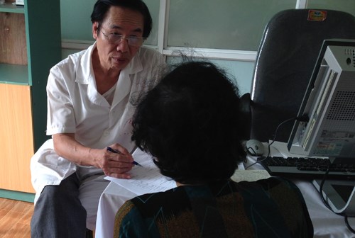 Uống[-]thần[-]dược[-]'ông[-]khỏe,bà[-]vui':[-]Vợ[-]chồng[-]vào[-]viện[-]cấp[-]cứu