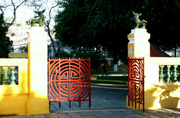 Bộ[-]ảnh[-]đẹp[-]của[-]kiến[-]trúc[-]lăng[-]cổ[-]nhất[-]Sài[-]Gòn