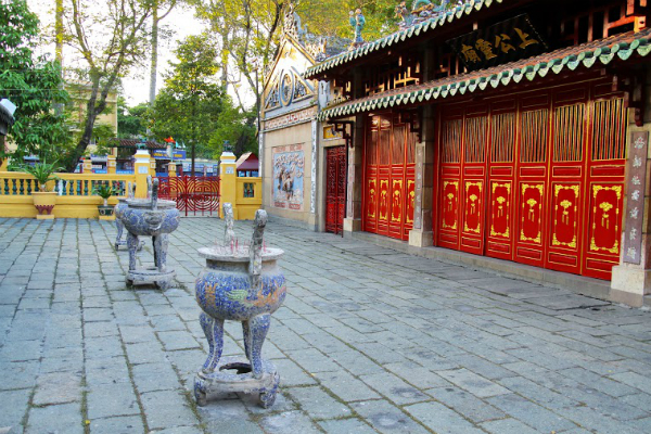 Bộ[-]ảnh[-]đẹp[-]của[-]kiến[-]trúc[-]lăng[-]cổ[-]nhất[-]Sài[-]Gòn