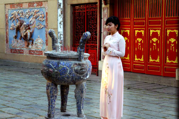 Bộ[-]ảnh[-]đẹp[-]của[-]kiến[-]trúc[-]lăng[-]cổ[-]nhất[-]Sài[-]Gòn