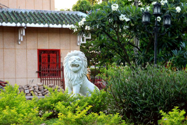 Bộ[-]ảnh[-]đẹp[-]của[-]kiến[-]trúc[-]lăng[-]cổ[-]nhất[-]Sài[-]Gòn