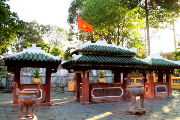 Bộ[-]ảnh[-]đẹp[-]của[-]kiến[-]trúc[-]lăng[-]cổ[-]nhất[-]Sài[-]Gòn