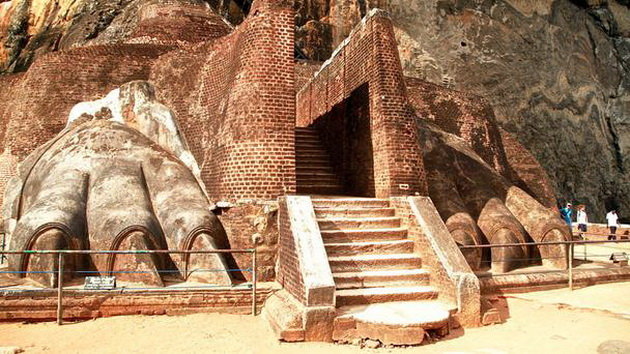 Khám[-]phá[-]những[-]kho[-]tàng[-]quý[-]báu[-]của[-]"hòn[-]ngọc[-]Ấn[-]Độ[-]Dương"