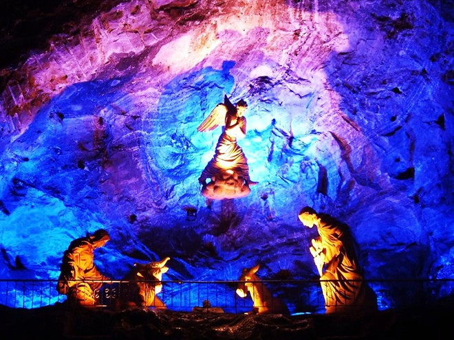 Địa[-]đạo[-]Củ[-]Chi[-]vào[-]top[-]điểm[-]đến[-]ngầm[-]lạ[-]nhất[-]thế[-]giới