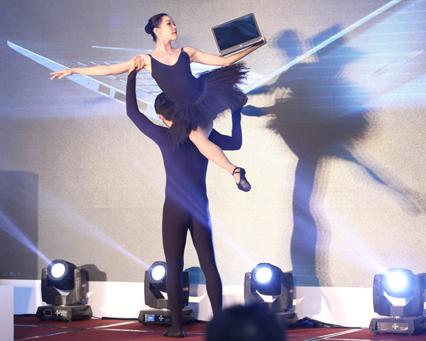Giới[-]thiệu[-]máy[-]tính[-]xách[-]tay[-]HP[-]ENVY[-]Notebook[-]phiên[-]bản[-]2015[-]