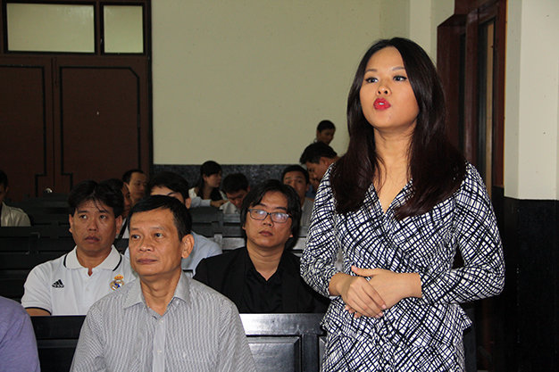 [-]Tân[-]Hiệp[-]Phát[-]có[-]"gọt[-]chân[-]cho[-]vừa[-]giày"?