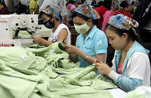 Trách[-]nhiệm[-]xã[-]hội,[-]hay[-]phát[-]triển[-]kinh[-]doanh?