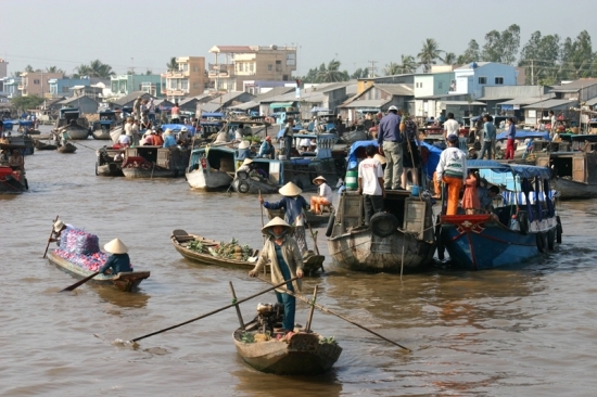 Cần[-]xây[-]dựng[-]cơ[-]sở[-]dữ[-]liệu[-]nguồn[-]nước[-]thải