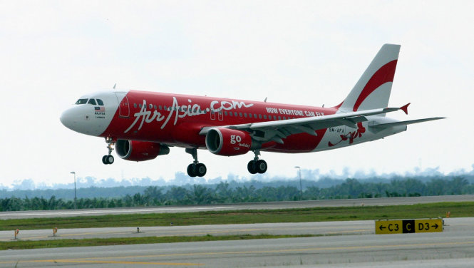 Máy[-]bay[-]Malaysia[-]chở[-]hơn[-]150[-]người[-]mất[-]tích