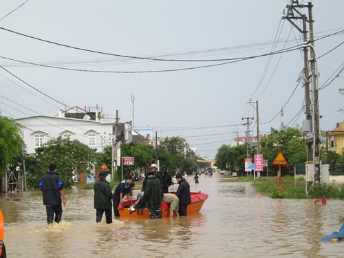 Phú[-]Yên:[-]Gần[-]44.000[-]hộ[-]dân[-]hưởng[-]lợi[-]từ[-]dự[-]án[-]Giảm[-]thiểu[-]rủi[-]ro[-]thảm[-]họa