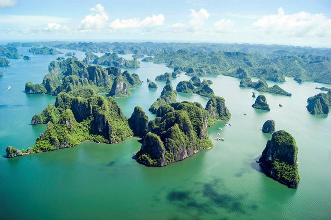 [-]Hạ[-]Long[-]lọt[-]top[-]những[-]di[-]sản[-]đẹp[-]nhất[-]thế[-]giới