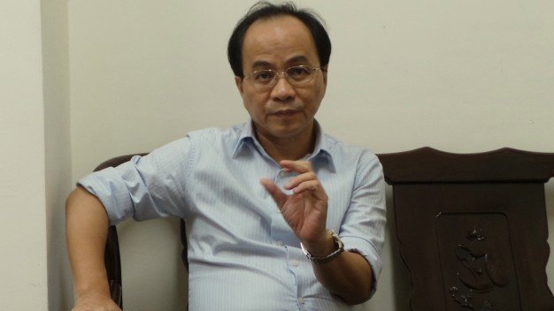 Không[-]chỉ[-]là[-]chuyện[-]email