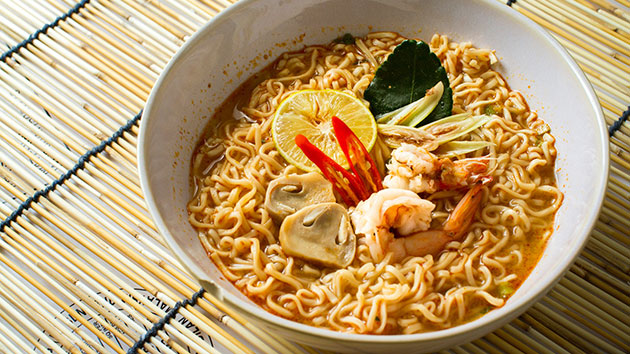 Mì[-]ăn[-]liền[-]có[-]thể[-]gây[-]ra[-]bệnh[-]tim[-]và[-]tiểu[-]đường