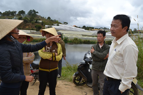 Nước[-]thải[-]từ[-]Công[-]ty[-]Cổ[-]phần[-]Rượu[-]bia[-]Đà[-]Lạt[-]gây[-]ô[-]nhiễm,[-]cá[-]chết[-]hàng[-]loạt