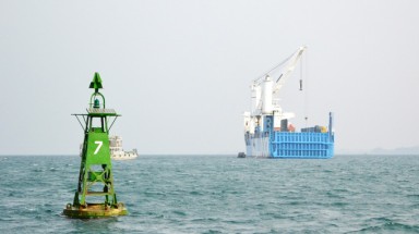  Tàu ngầm kilo Hà Nội về đến Cam Ranh