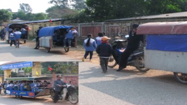  Xe tự chế chở học sinh thách thức thần chết