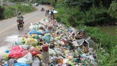  Xử lý tình trạng ô nhiễm môi trường từ bãi rác trước mùa mưa