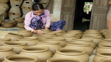  Làng nghề truyền thống đang dần mai một