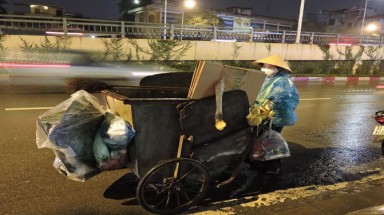  Đời sống người dân đảo lộn vì mưa rét !