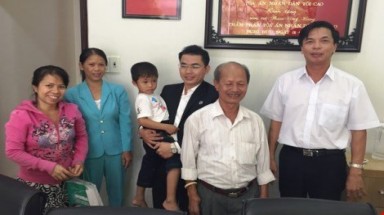  Number 1 có ruồi: Nguyên thẩm phán tòa Tối cao bào chữa cho anh Minh