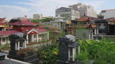  Nghĩa trang co cụm giữa khu dân cư 