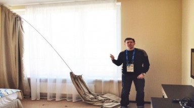   Sochi cấm câu cá... trong nhà vệ sinh