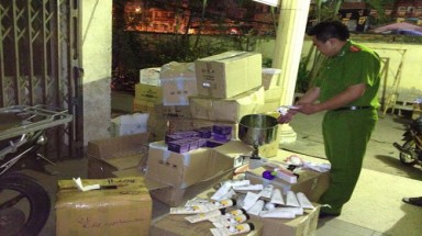  TP HCM: Phát hiện cơ sở pha chế mỹ phẩm dỏm
