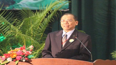   “Nổ” như rừng Toàn Cầu