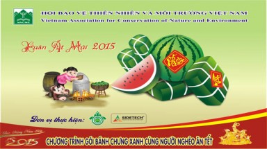 Cùng gói bánh chưng ủng hộ người nghèo ăn Tết
