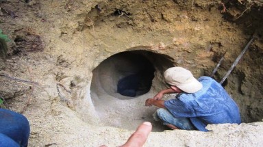  Thanh Hoá: Xới tung rừng già tìm đá quý