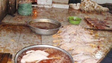  TP.HCM: Cận tết, nhiều thực phẩm bẩn tuồn vào