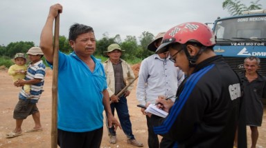Quảng Nam: Dân chặn xe công trình yêu cầu khai thông kênh nước