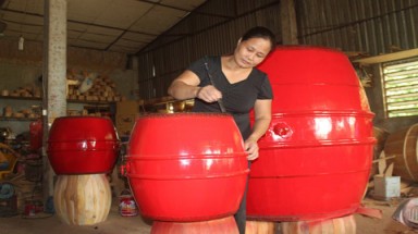 Độc đáo đội trống nữ làng Đọi Tam