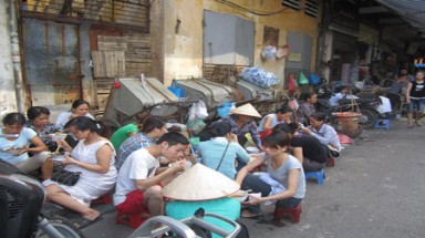 "Ăn bẩn" vì môi trường?