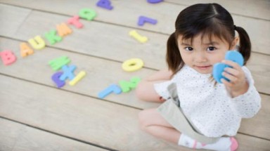  Tuýt còi sách cho trẻ em vi phạm