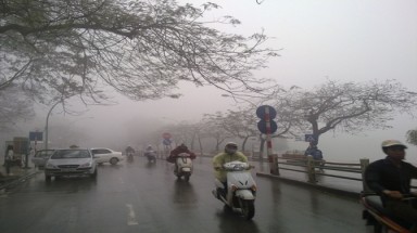  Vẫn là hai thái cực thời tiết ở hai miền